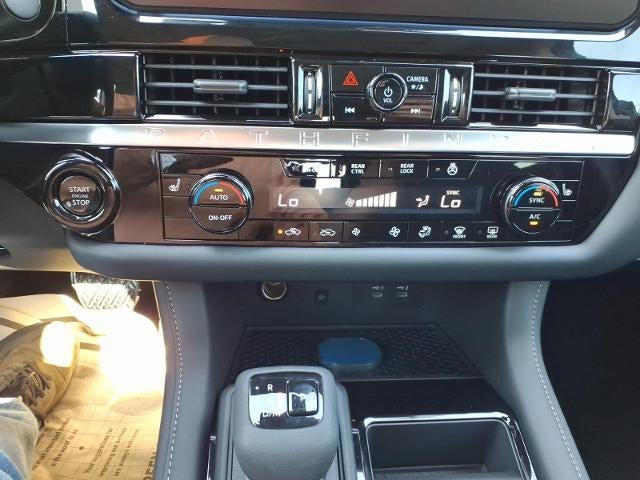 2026 Nissan Pathfinder SL 4WD