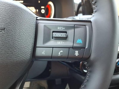 2026 Nissan Pathfinder SL 4WD