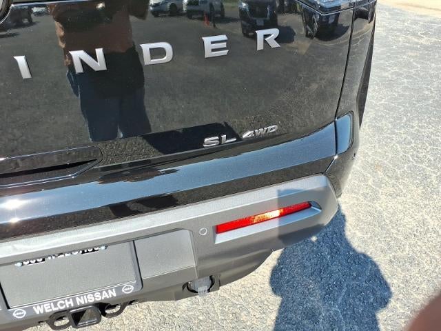 2026 Nissan Pathfinder SL 4WD