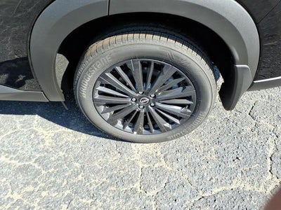 2026 Nissan Pathfinder SL 4WD
