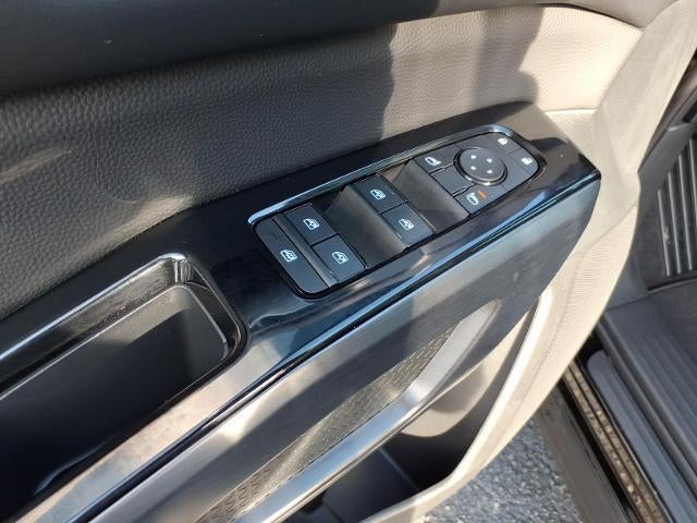 2026 Nissan Pathfinder SL 2WD
