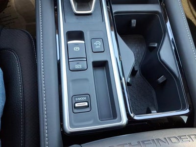 2026 Nissan Pathfinder SL 2WD