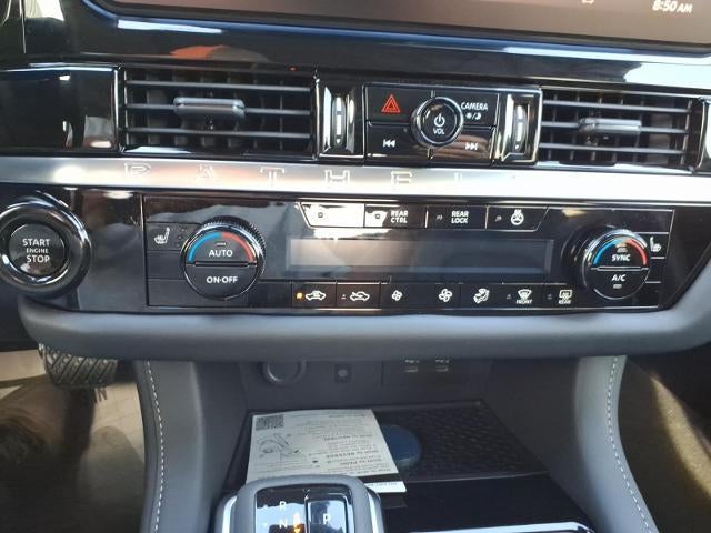 2026 Nissan Pathfinder SL 2WD