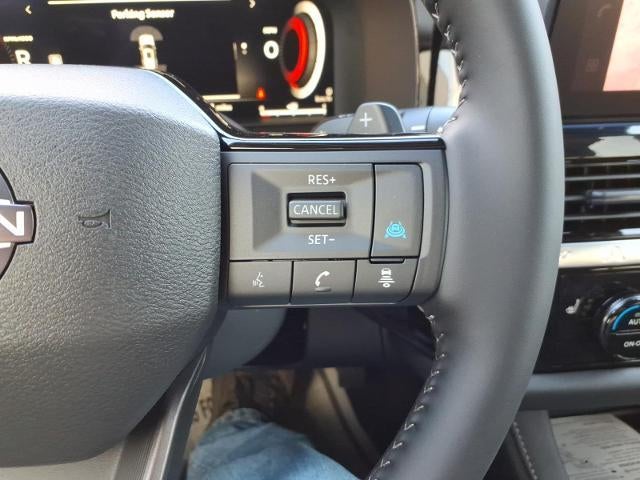 2026 Nissan Pathfinder SL 2WD