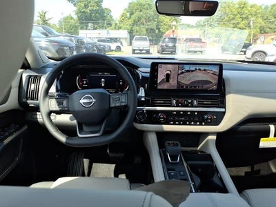 2026 Nissan Pathfinder SL 2WD