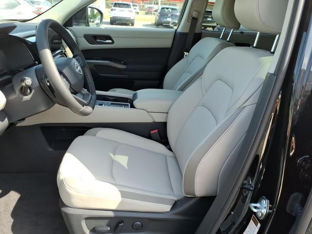 2026 Nissan Pathfinder SL 2WD