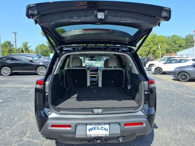 2026 Nissan Pathfinder SL 2WD