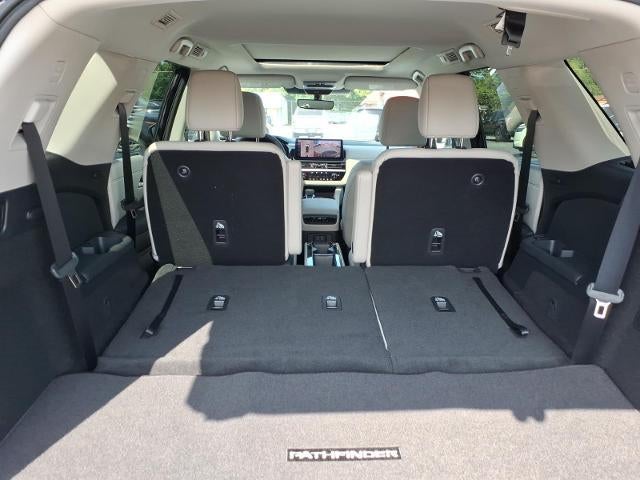 2026 Nissan Pathfinder SL 2WD