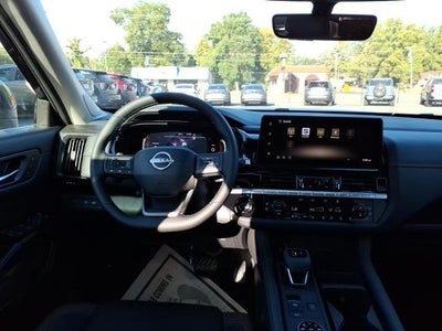 2026 Nissan Pathfinder Platinum 4WD