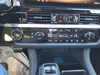 2026 Nissan Pathfinder Platinum 4WD