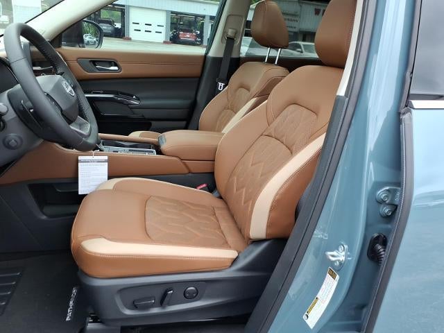 2026 Nissan Pathfinder Platinum 2WD