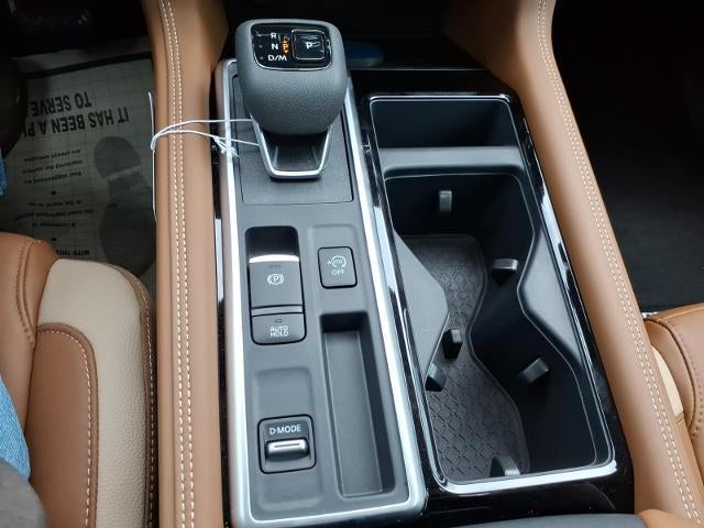 2026 Nissan Pathfinder Platinum 2WD