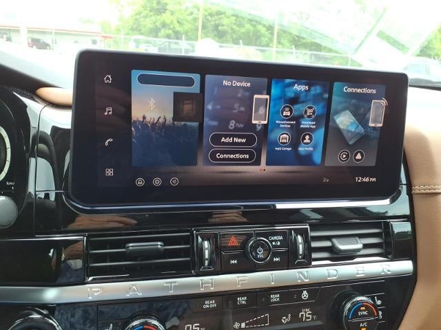 2026 Nissan Pathfinder Platinum 2WD