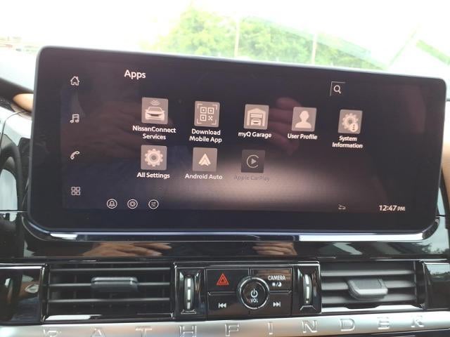 2026 Nissan Pathfinder Platinum 2WD