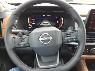 2026 Nissan Pathfinder Platinum 2WD