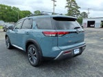 2026 Nissan Pathfinder Platinum 2WD