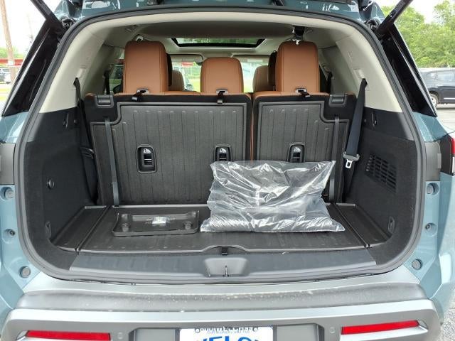 2026 Nissan Pathfinder Platinum 2WD