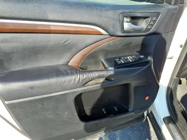 2016 Toyota Highlander FWD 4dr V6 Limited (GS)
