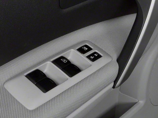 2011 Nissan Rogue FWD 4dr SV