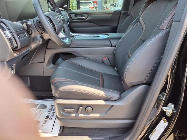 2025 Nissan Armada 4x4 SL