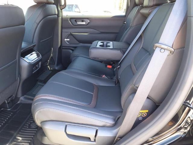 2025 Nissan Armada 4x2 SL