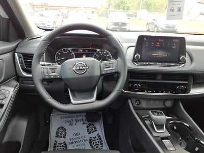 2026 Nissan Rogue 2026.5 FWD Dark Armor