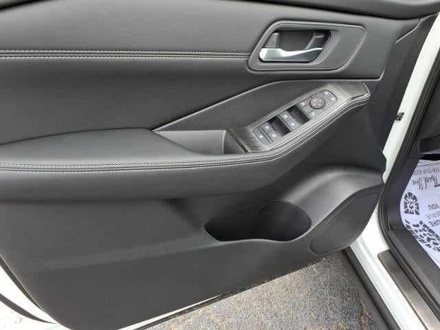 2026 Nissan Rogue 2026.5 FWD Dark Armor