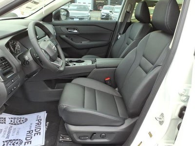 2026 Nissan Rogue 2026.5 FWD Dark Armor