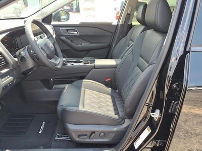 2026 Nissan Rogue 2026.5 AWD Platinum