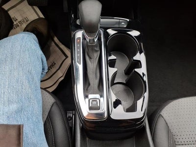 2025 Chevrolet Trax FWD 4dr LT
