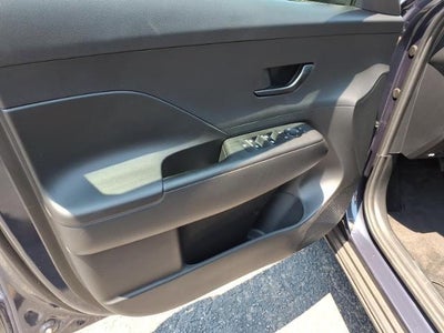 2026 Hyundai KONA SE FWD
