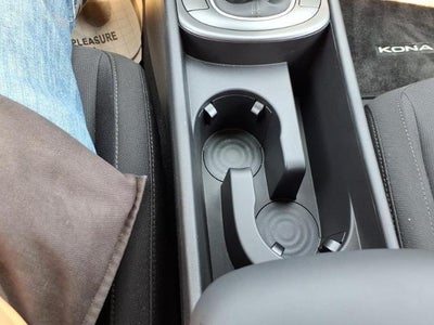 2026 Hyundai KONA SE FWD